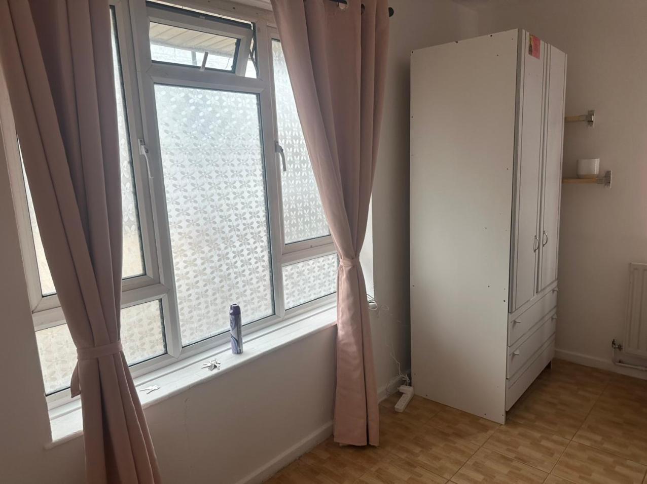Tran Uk Homestay Londres Exterior foto