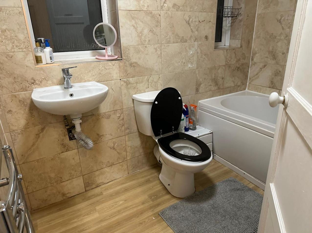 Tran Uk Homestay Londres Exterior foto